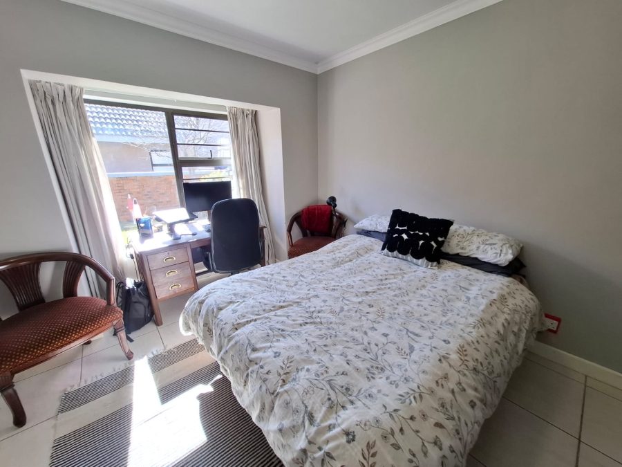 2 Bedroom Property for Sale in Heuwelsig Free State